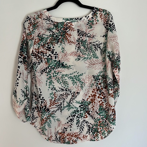 Van Heusen Blouse - Picture 5 of 5